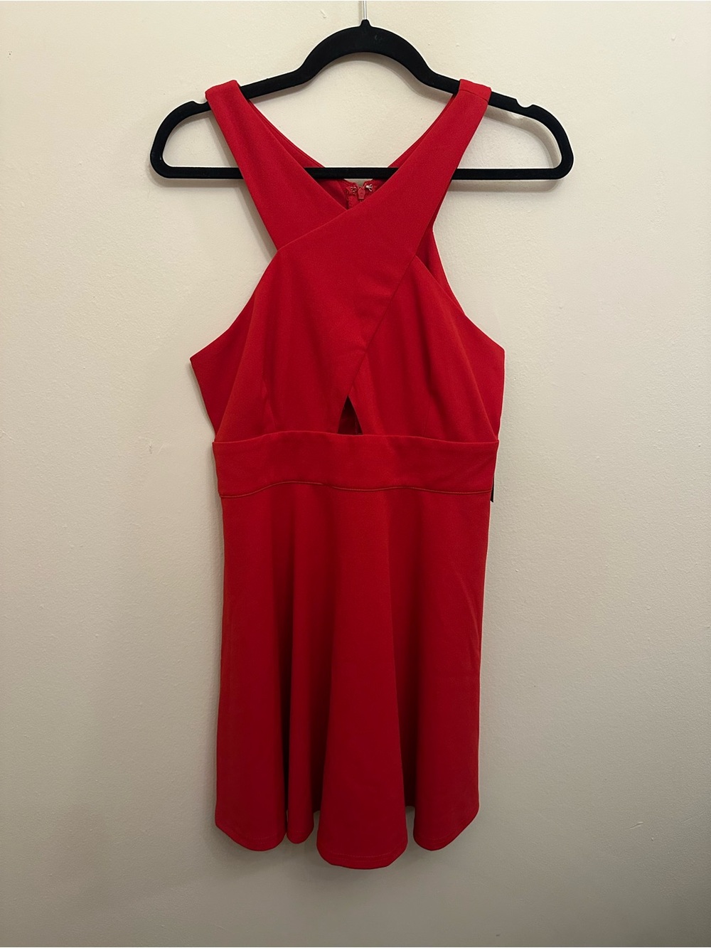 NWT Lulus Red Criss Cross Back Fit & Flare Skater Keyhole Dress M Holiday Formal